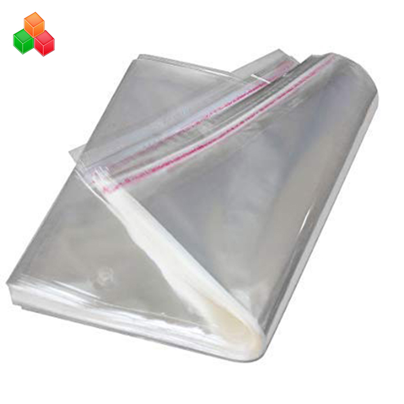 カスタム印刷透明な自己接着シーリングプラスチック衣類包装バッグ
